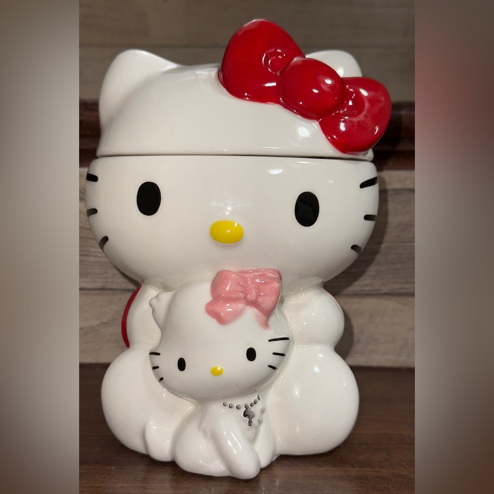 Super Cute 🥰 Shabby chic Hello Kitty & Charmmy Kitty Cookie Jar 🏺 Blue Sky - NEW